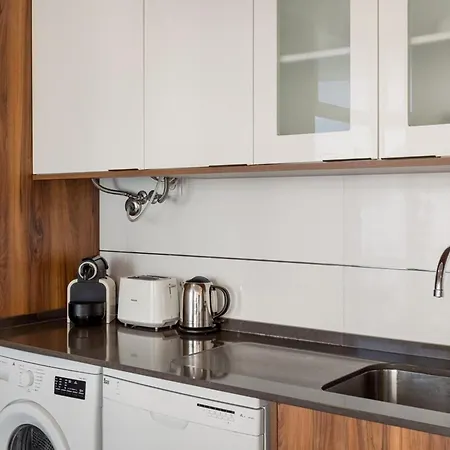 Apartment Principe Real Sunny Lisbon