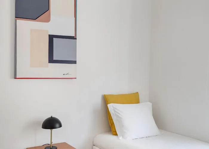 Principe Real Sunny Διαμέρισμα *