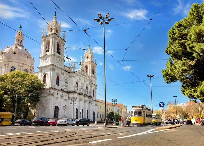 Principe Real Sunny Διαμέρισμα *